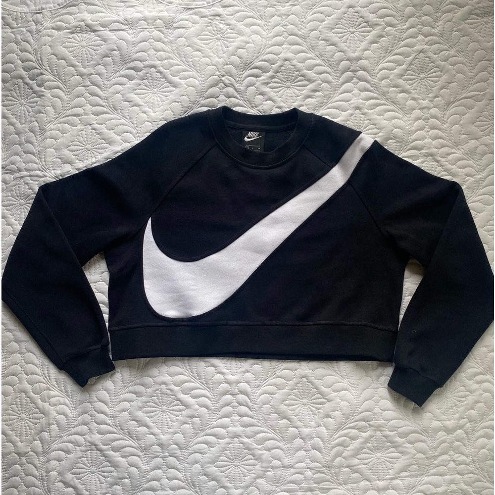 Nike crew neck cropped sweater size small